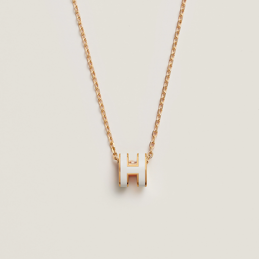 Helena Clara | Elegant Halsband i Guld